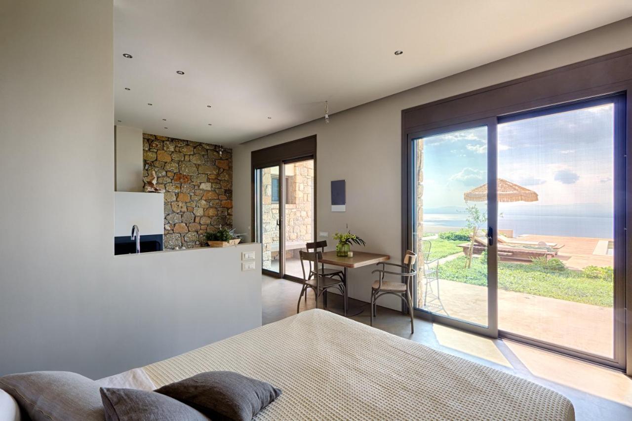 Euphoria Suites Avia Екстер'єр фото